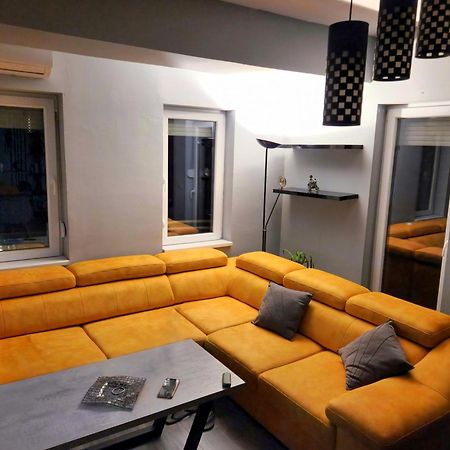 Future Apartments ▍Luxury ▍In The Heart Of Skopje ▍ Eksteriør billede